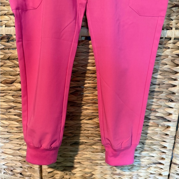 Mandala Women's Candy Pink Scrub Set - Picture 5 of 6